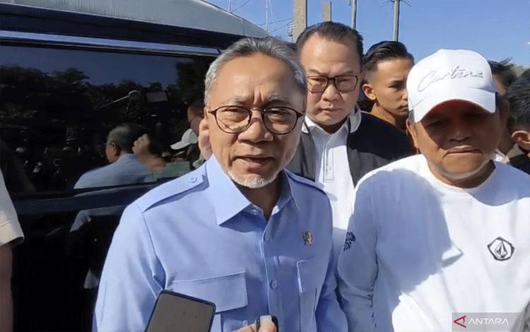 Zulhas Pastikan Stok Pangan Aman Hadapi Musim Kemarau