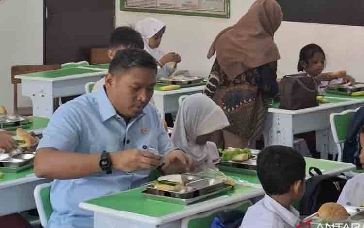 Kepala BGN Sudaryono Siap Tutup Dapur MBG yang Tak Penuhi Standar