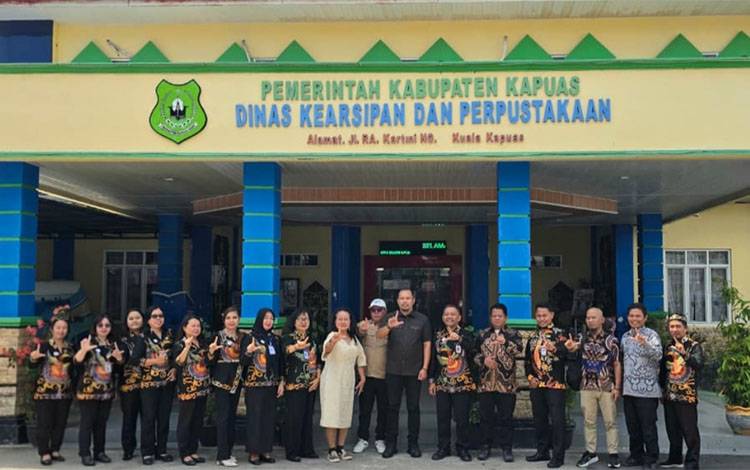 Tingkatkan Pelayanan Literasi dan Tata Kelola Arsip, Komisi III DPRD Kalteng Sambangi Disarpustaka Kapuas