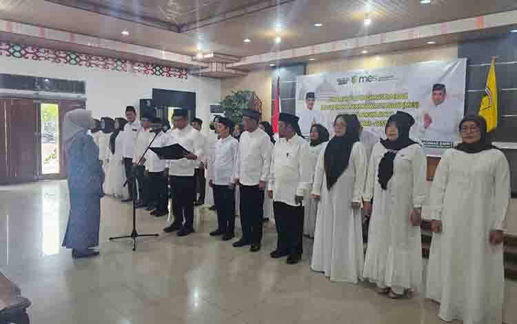 Achmad Zaini Pimpin MES Kota Palangka Raya Periode 1448-1451 H