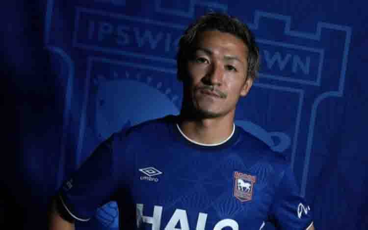 Ipswich Town Resmi Datangkan Winger Timnas Jepang Daizen Maeda