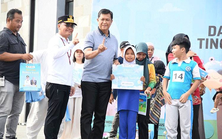 Pemprov Kalteng Dorong Peran Ayah dalam Pengasuhan Anak Menuju Generasi Bebas Stunting