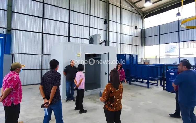 DLH Kalteng Dampingi RSUD Tamiang Layang Kelola Limbah Medis