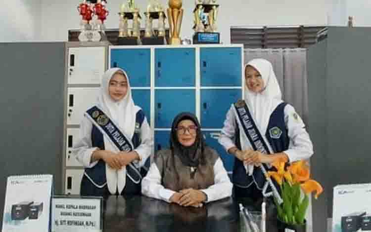 Dua Siswi MTsN 1 Kapuas Terpilih sebagai Duta Pelajar Indonesia Batch 9 Tahun 2026