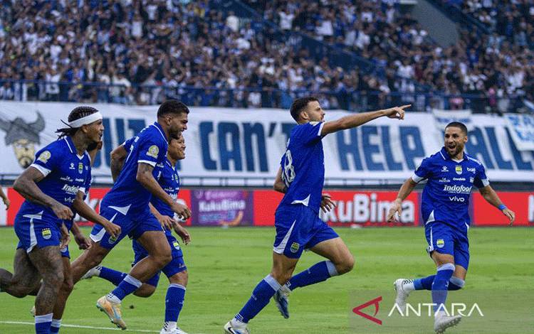 Patricio Matricardi Ungkap Alasan Bertahan Bersama Persib Bandung