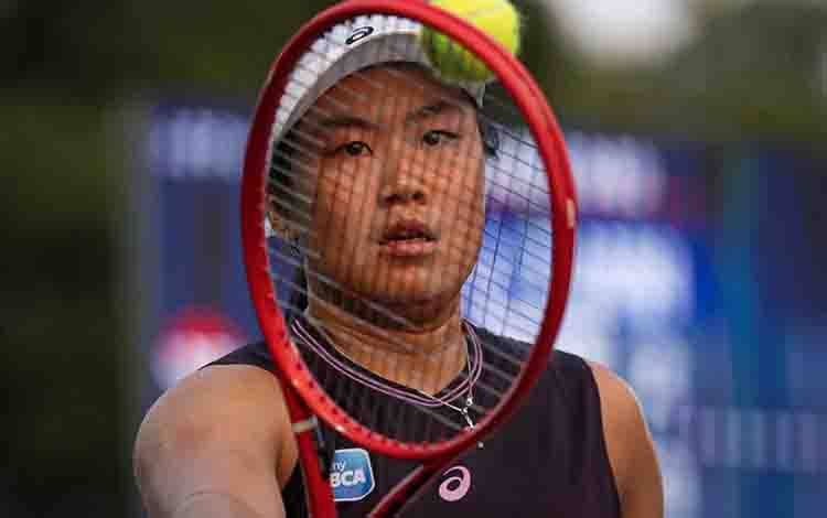 Janice Tjen Bangkit untuk Capai Semifinal Ganda DC Open