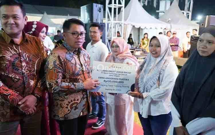 Kementerian UMKM Tegaskan KUR hingga Rp100 Juta Tanpa Agunan Tambahan