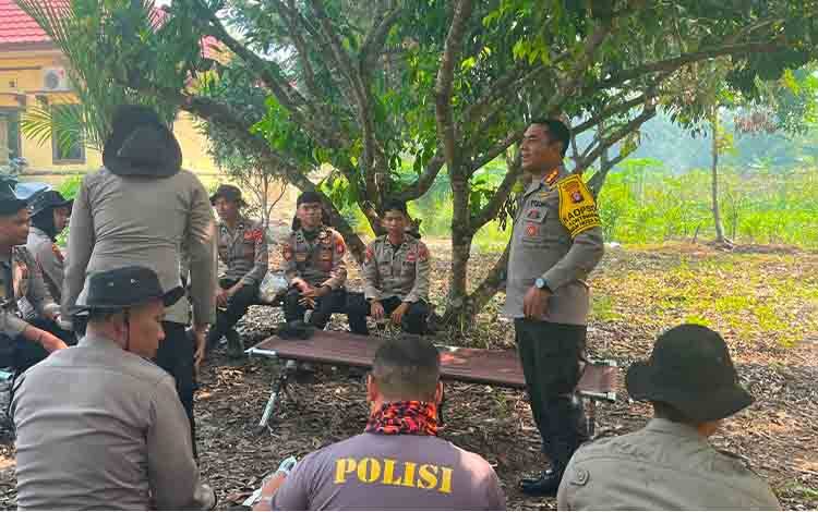 Tinjau Penanganan Karhutla Sebangau, Dirsamapta Polda Kalteng Tekankan Keselamatan Personel