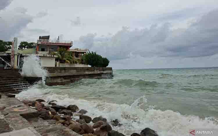 BMKG: Waspadai Gelombang Setinggi 2,5 Meter di Sejumlah Perairan NTT