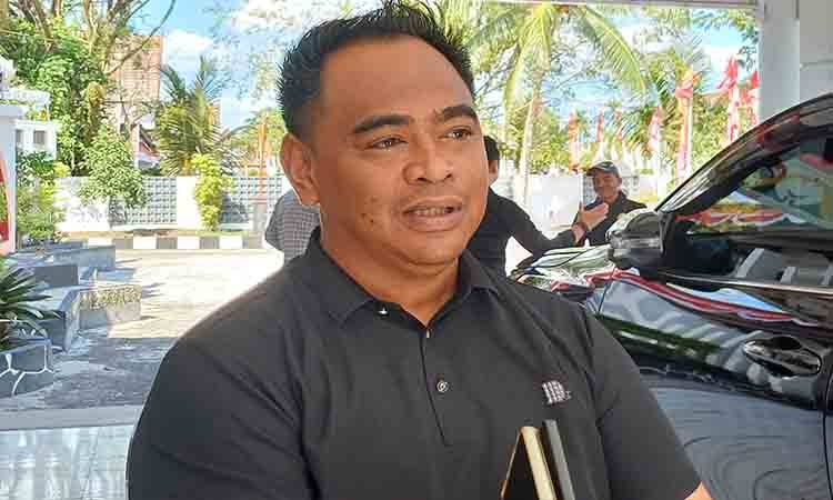 Ketua Asosiasi Peternak Ayam Petelur Kotawaringin Timur Arif Rahman Hakim. (FOTO: DEWIP)