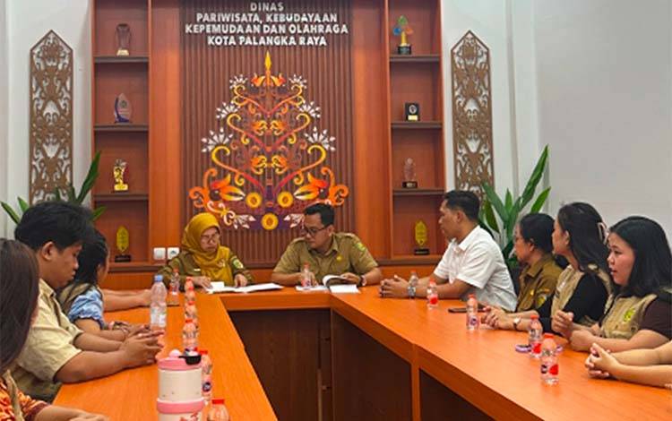 Disparbudpora Palangka Raya Sambut Inisiatif Mahasiswa Kembangkan Wisata Budaya Kereng Bangkirai