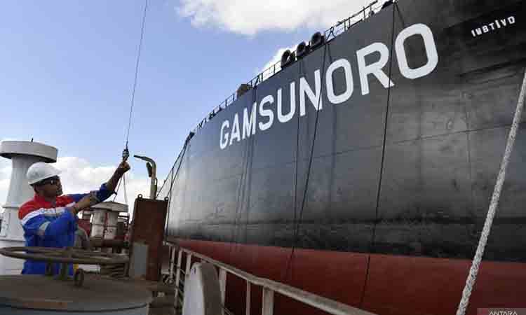Pertamina Apresiasi Dedikasi Kru Kapal Lintasi Selat Hormuz