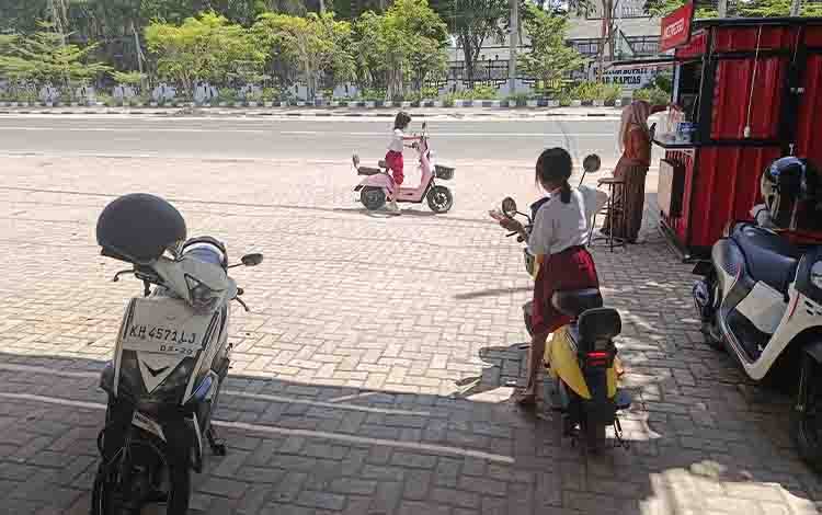 Disdik Kapuas Terbitkan Aturan Penggunaan Sepeda Listrik bagi Pelajar, Dilarang Digunakan di Jalan Raya