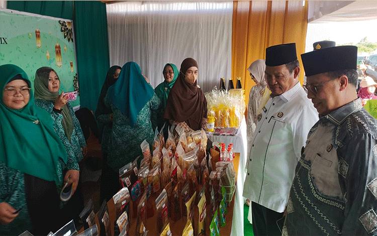 Bupati Seruyan Buka Pameran dan Pasar Rakyat MTQH XIX dan FSQ 2026, Dorong Promosi Produk Lokal