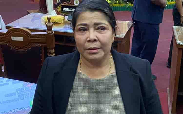 Nenie Apresiasi Respons Cepat Dinsos Tangani 13 KK Korban Kebakaran Pasar Besar