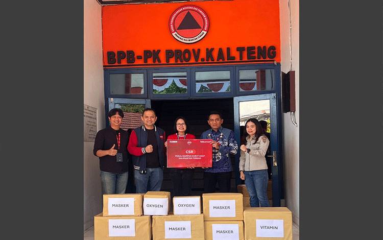 Salurkan Bantuan Peduli Dampak Kabut Asap di Kalteng