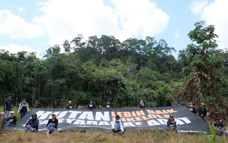 Dayak Taboyan Barito Utara Pertahankan Hutan sebagai Ruang Hidup dan Identitas