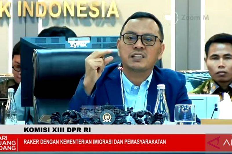Komisi XIII Dukung Perketat Naturalisasi WNA Lindungi Aset Nasional