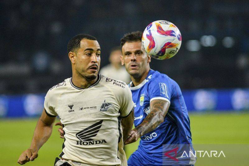 Persita Tangerang Resmi Datangkan Tyronne del Pino untuk Musim 2026/2027
