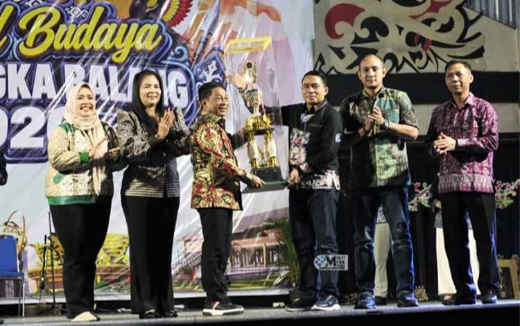 Borong Juara Mangenta hingga Habayang, Seribu Riam Juara Umum FBTTB 2026