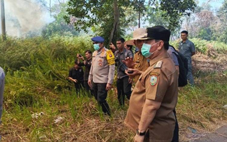 Bupati Kotim Perintahkan Camat, Lurah dan Kades Perketat Patroli Karhutla