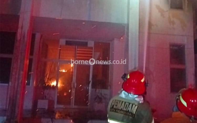 Gedung Biro Kesra Kompleks Kantor Gubernur Kalteng Terbakar