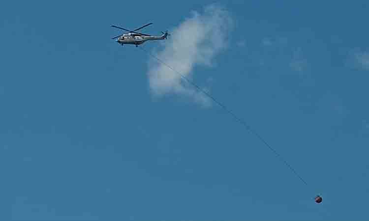 Tiga Helikopter Water Bombing dari BNPB Terus Dukung Penanganan Karhutla di Kalteng