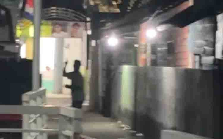 Sempat Lepas ke Jalan Tjilik Riwut, Pria Diduga ODGJ Kembali Diamankan Polsek Selat