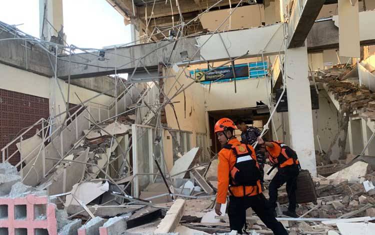 Korban Gempa M 7,7 di Flores Bertambah Jadi Lima Orang, Sejumlah Infrastruktur Rusak