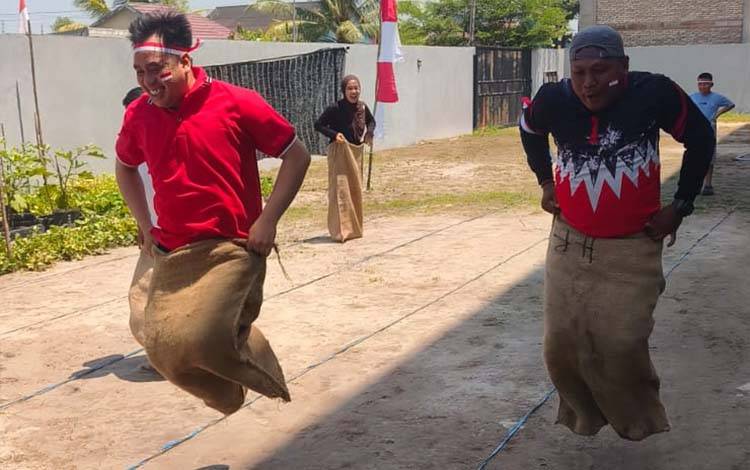Tawa, Kekompakan dan Semangat Kemerdekaan di Tengah Keluarga Besar NasDem Kalteng
