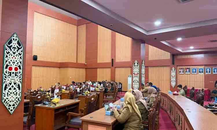 Rapat Paripurna Ke-1 Masa Persidangan I Tahun Sidang 2026/2027 DPRD Kota Palangka Raya, Selasa (18/8/2026) (Foto:MARINI)