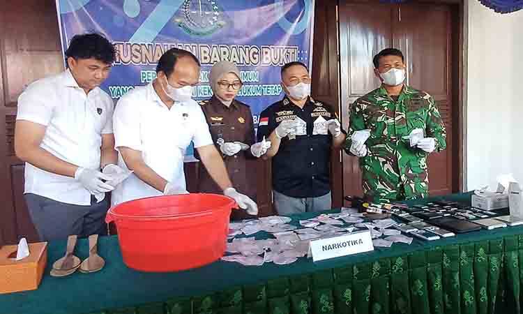 Kejari Kotim Tuntut Hukuman Mati 2 Terdakwa Kasus Narkotika