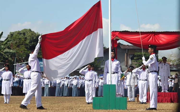 Disdik Kalteng Minta Sekolah Terdampak Kabut Asap Tiadakan Upacara dan Apel