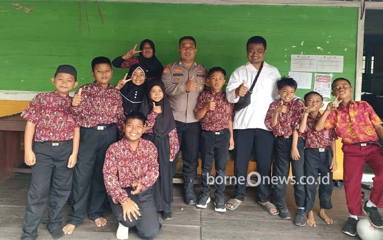 Polres Seruyan Edukasi Pelajar Cegah Perundungan Sejak Dini