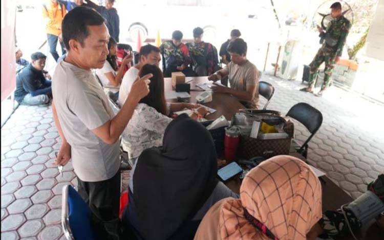 Puluhan Satgas Karhutla Palangka Raya Diperiksa, Sejumlah Personel Alami Batuk Ringan
