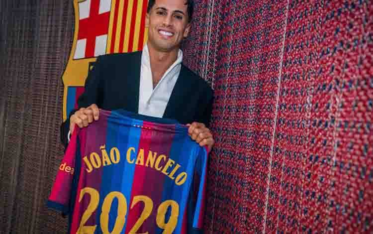 Barcelona Resmi Datangkan Joao Cancelo dari Al Hilal