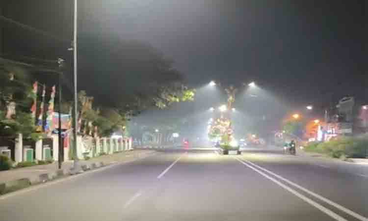 Kabut Asap Mulai Terasa di Kuala Kapuas, Udara Memburuk Meski Pandangan Masih Normal