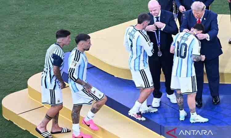 FIFA Berikan Sanksi untuk Pemain dan Ofisial Timnas Argentina