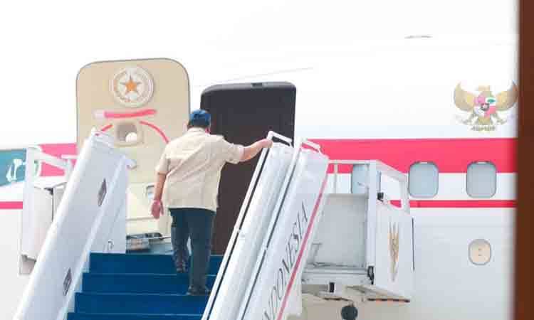 Prabowo Bertolak ke Kalimantan Pimpin Penanganan Karhutla