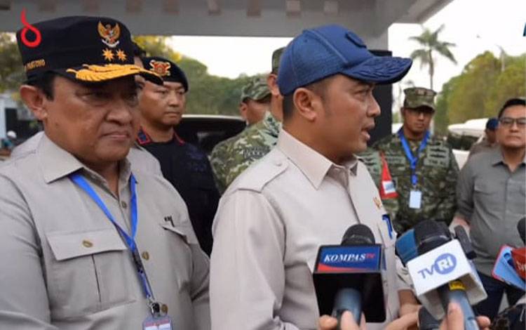 Prabowo Kirim 1.200 Prajurit TNI Perkuat Pemadaman Karhutla Kalteng