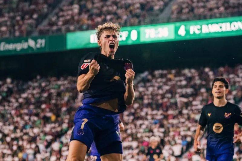 Barcelona Pesta Lima Gol di Markas Elche, Raphinha dan Fermin Lopez Cetak Brace