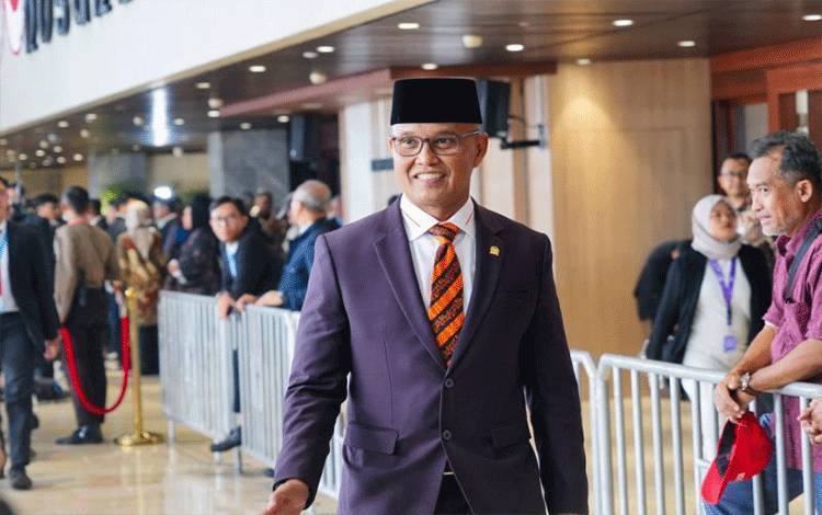 DPR Minta Kebijakan Unhan Tak Ada Larangan Hijab Diterapkan Konsisten