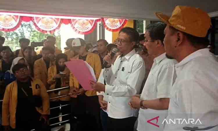 Plt Rektor: KPK Ambil Sekitar 60 Barang Bukti di Rektorat Unsoed