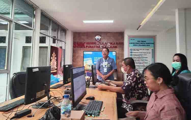 Balai Bahasa Kalteng Uji Keandalan Soal UKBI Berdasarkan Profesi Peserta