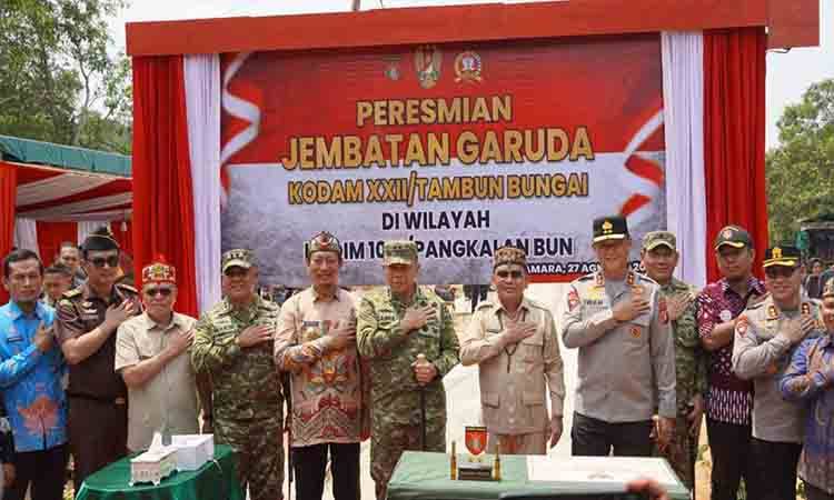 Gubernur Apresiasi TNI Bangun Tiga Jembatan di Sukamara dan Kotim