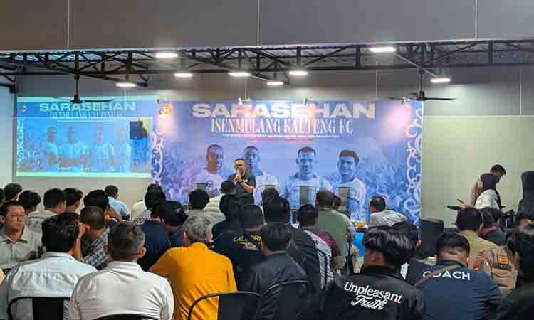 Seresehan bersama masyarakat dan pencinta sepakbola Kalteng sebagai upaya membangun komunikasi dan sinergi di 808 Koffie, Jalan M.H. Thamrin, Palangka Raya, dan terbuka untuk umum pada Kamis, 27 Agustus 2026. (FOTO: HERMAWAN)