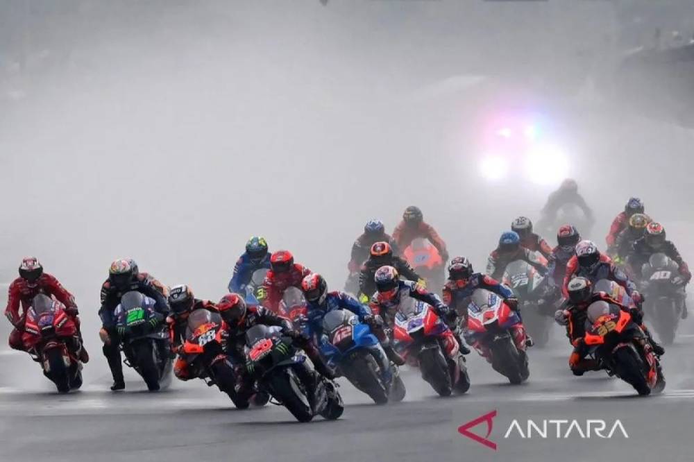 Izan Guevara Naik ke MotoGP 2027 Bersama Prima Pramac Yamaha