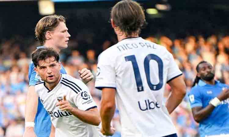 Como 1907 Bungkam Napoli 2-1 di Stadion Diego Maradona