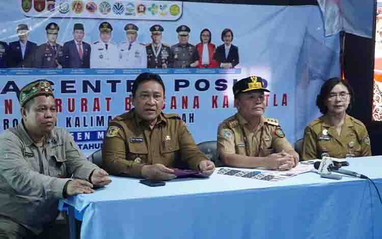 Konferensi Pers yang digelar di Media Center Posko Pusat Karhutla. (FOTO: TND)