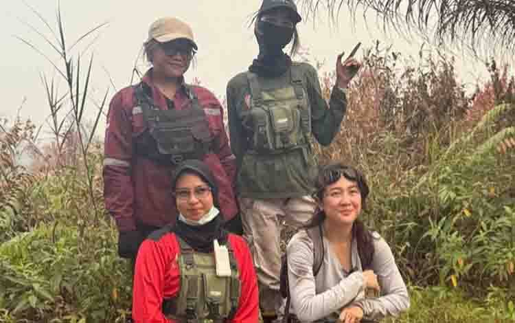 Turun Langsung ke Lokasi Karhutla Kalteng, Sherina Munaf Soroti Ancaman terhadap Satwa Liar